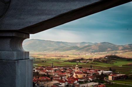 346819TEODOZIJEV KRIŽ(1)